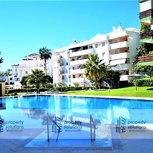 piscina-abierta-todo-el-ano-playa-a-300m-n135.es-andalucia.com/